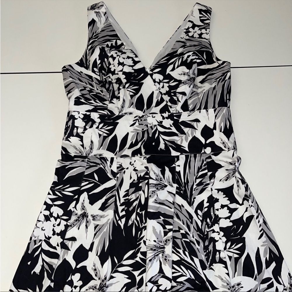 White House black market midi dress 6